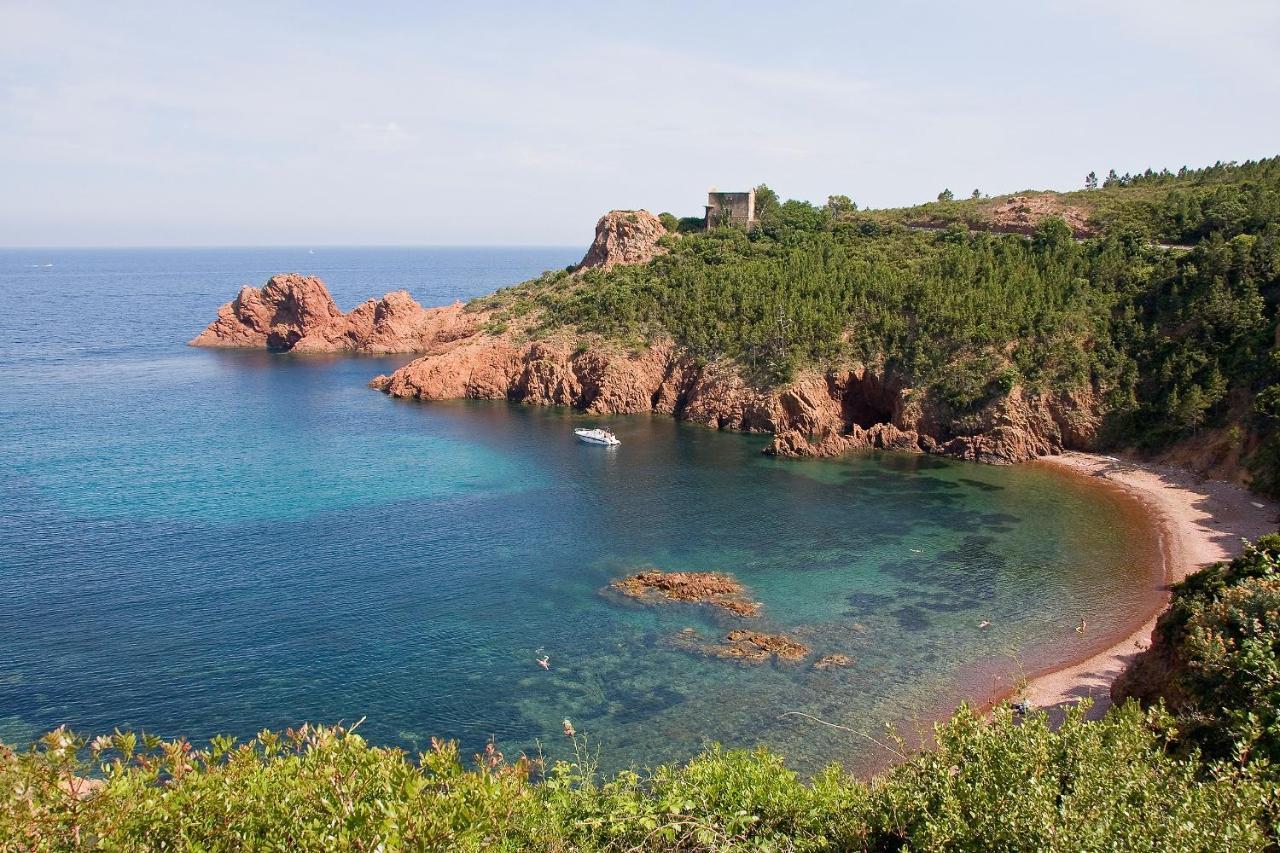 Agay Cap Esterel Le Hameau F2 Clim Plein Sud Dernier Etage Magnifique Vue Mer Сен-Рафаэль Экстерьер фото
