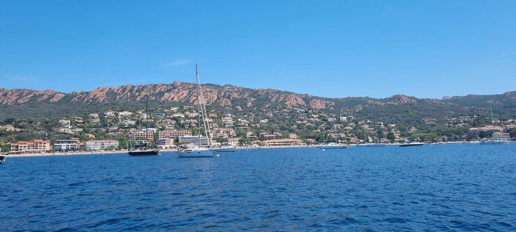 Agay Cap Esterel Le Hameau F2 Clim Plein Sud Dernier Etage Magnifique Vue Mer Сен-Рафаэль Экстерьер фото