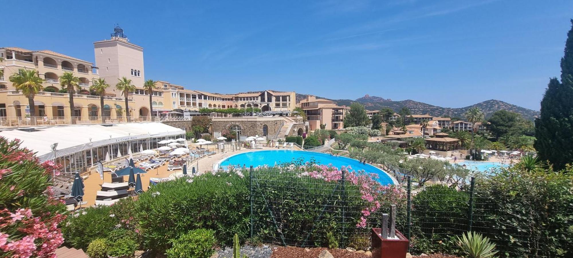 Agay Cap Esterel Le Hameau F2 Clim Plein Sud Dernier Etage Magnifique Vue Mer Сен-Рафаэль Экстерьер фото
